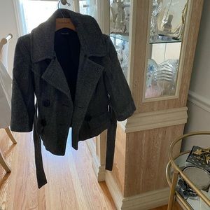 Brand NEW bebe jacket w/detachable fur collar - XS